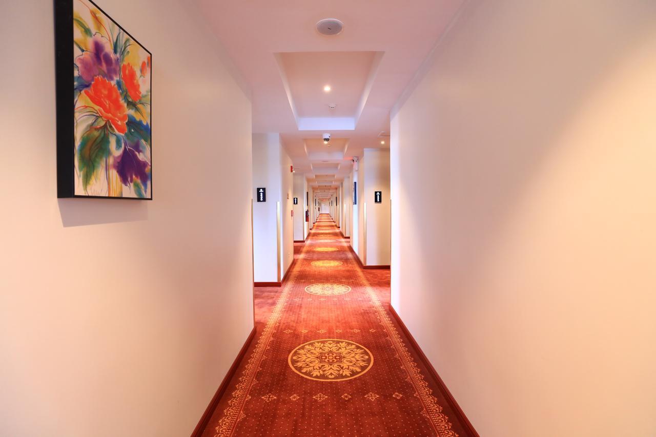 Tf Seaside Hotel Гарапан Екстериор снимка