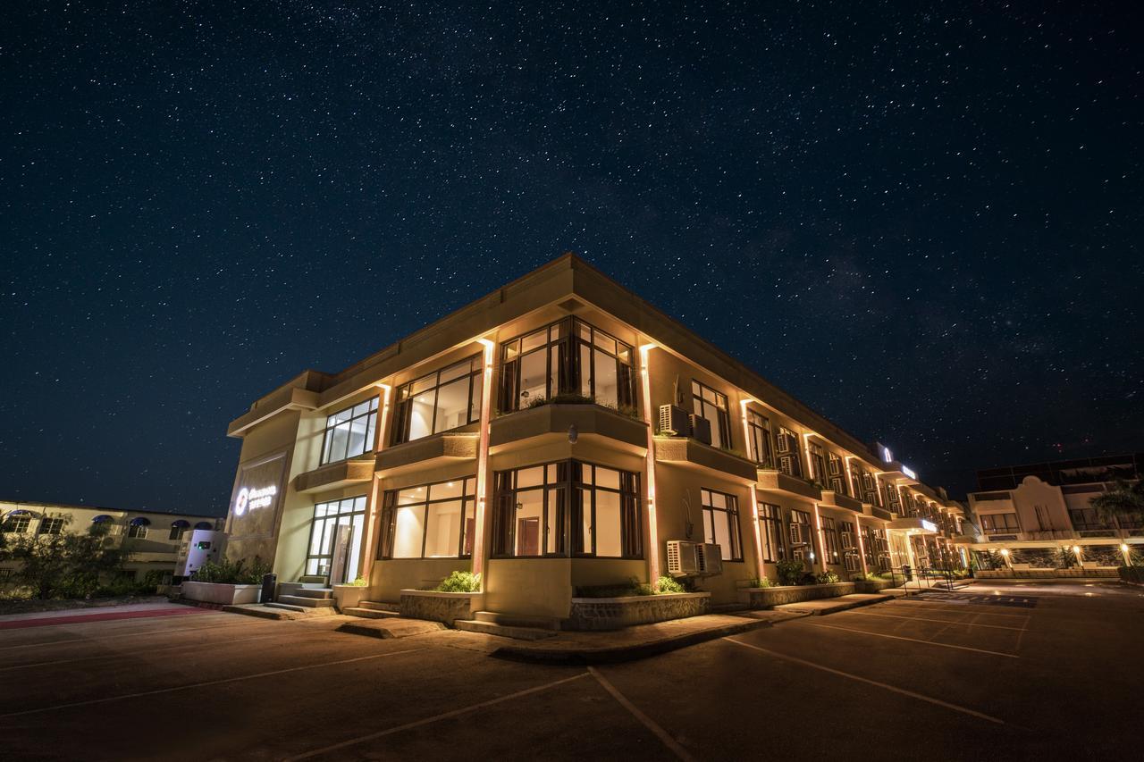 Tf Seaside Hotel Гарапан Екстериор снимка